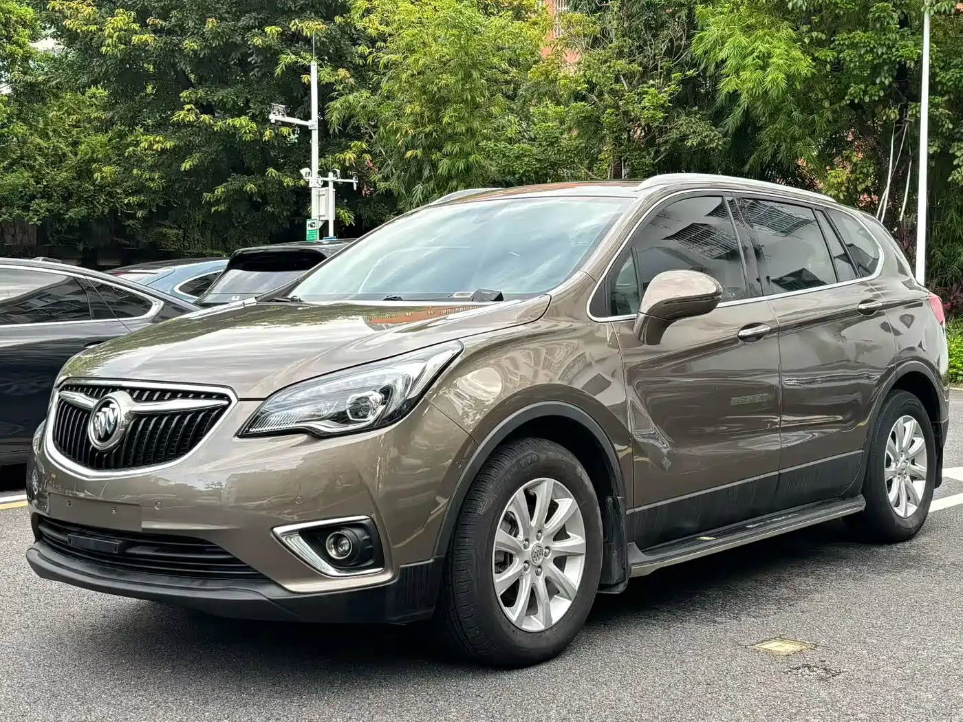 صورة 1 - Buick Envision Plus