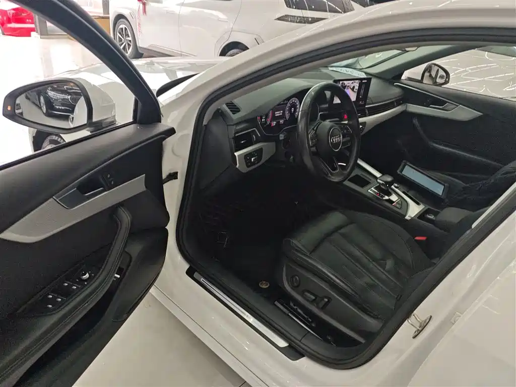 Audi A4L 2020 40 TFSI Fashion Elegance фото 16
