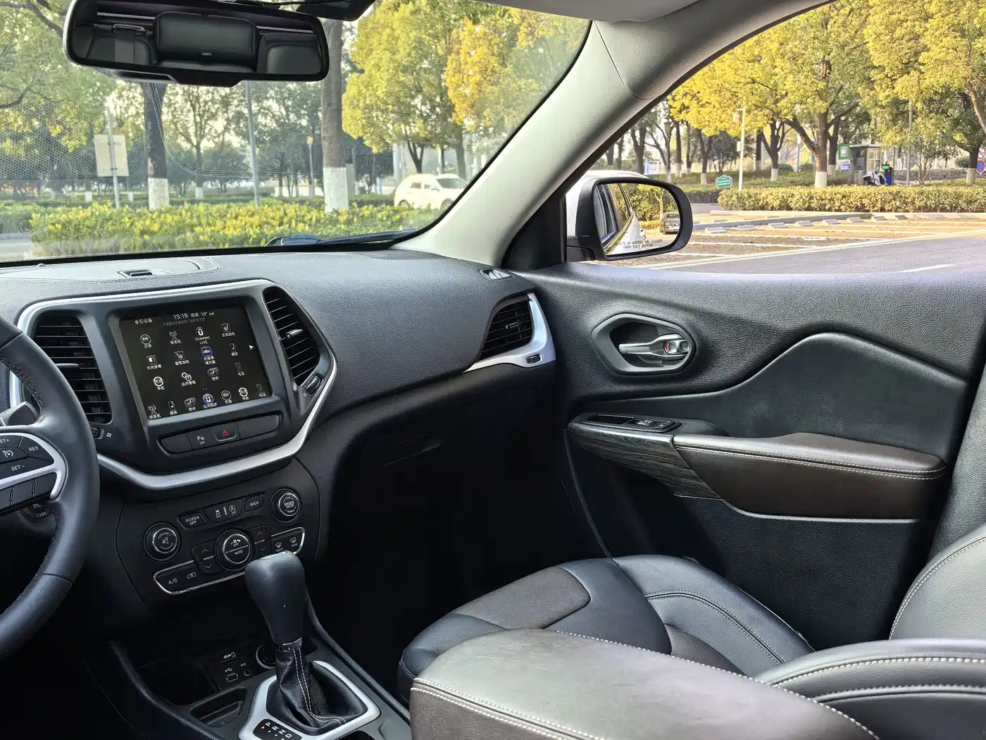 Jeep Cherokee 2021 2020 2.0L 2WD Classic Sport Edition