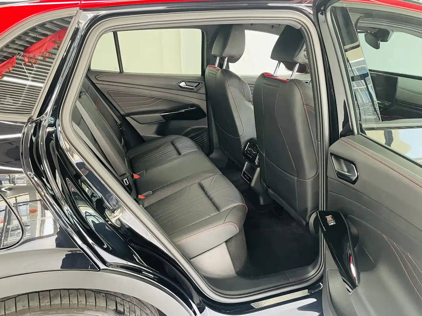 Volkswagen ID.4 X 2023 Upgraded Ultimate Intelligent Long Range Edition фото 13