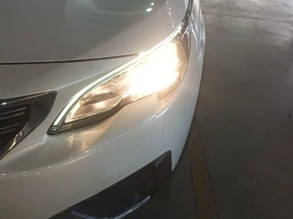 Peugeot 5008 2018 2017 350THP 7-seat Elite Edition