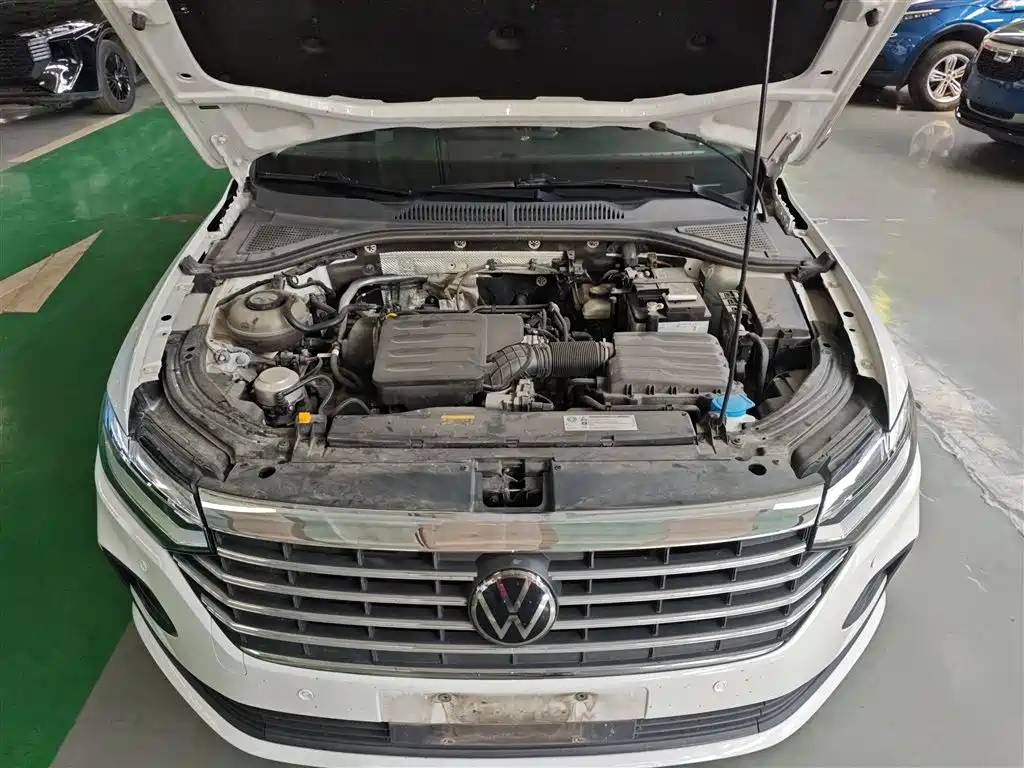 Volkswagen Lavida 2024 Model 1.5L Automatic Delight Edition фото 20