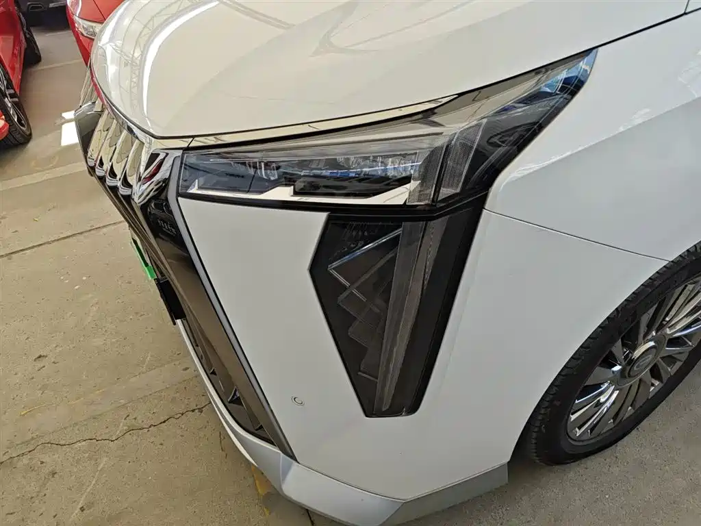GAC Trumpchi Trumpchi M8 2023 Model Master Series 400T Flagship Edition фото 24