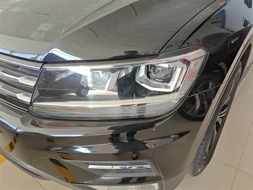 Volkswagen Tiguan L 2021 330TSI Automatic 2WD Smart фото 24