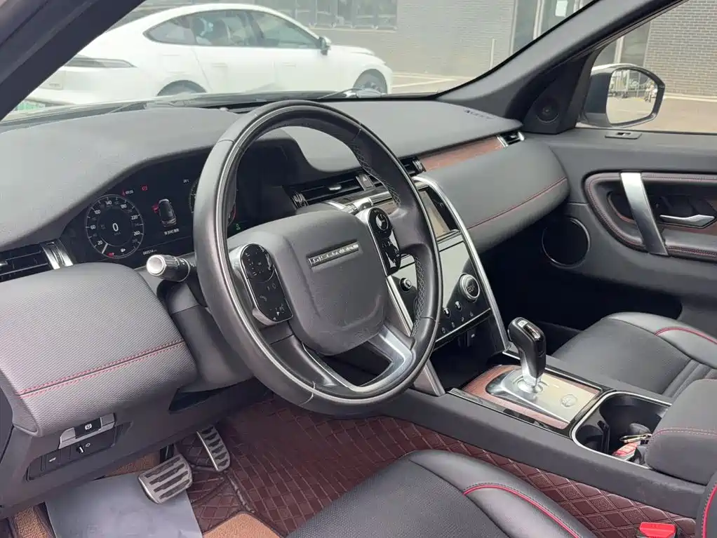 Фото 12 - Land Rover Discovery Sport