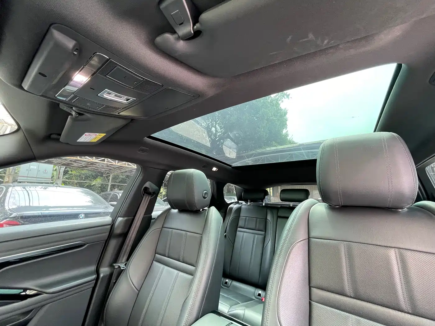 Land Rover Range Rover Evoque 2020 249PS R-DYNAMIC SE Sport Tech Edition фото 20