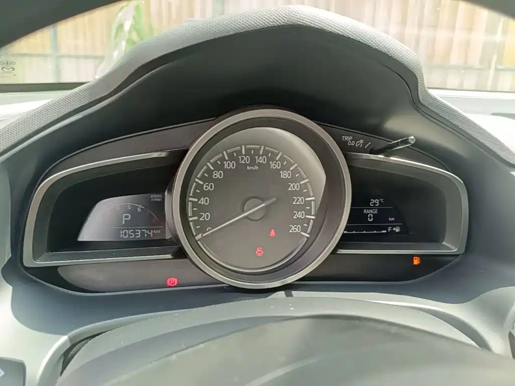 Photo 12 - Mazda CX-4