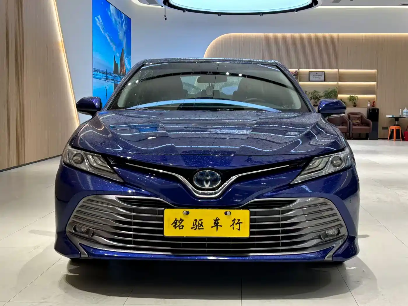 Toyota Camry 2019 Hybrid 2.5HG Luxury Edition China V фото 2
