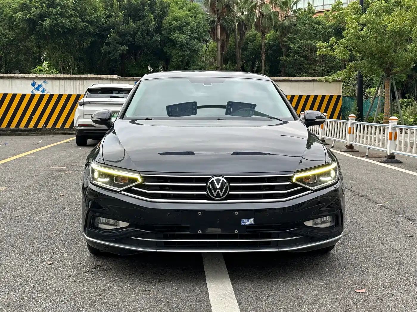 Volkswagen Magotan 2020 330TSI DSG Luxury фото 21