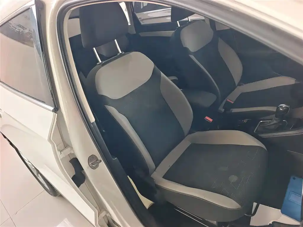 Фото 25 - Jetta VS7
