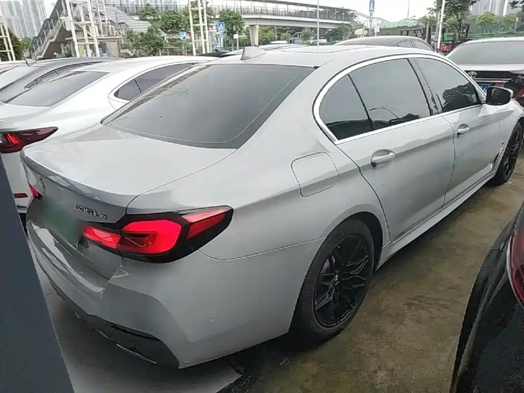BMW 5 Series New Energy 2021 535Le Pioneer Edition M Sport Package фото 7