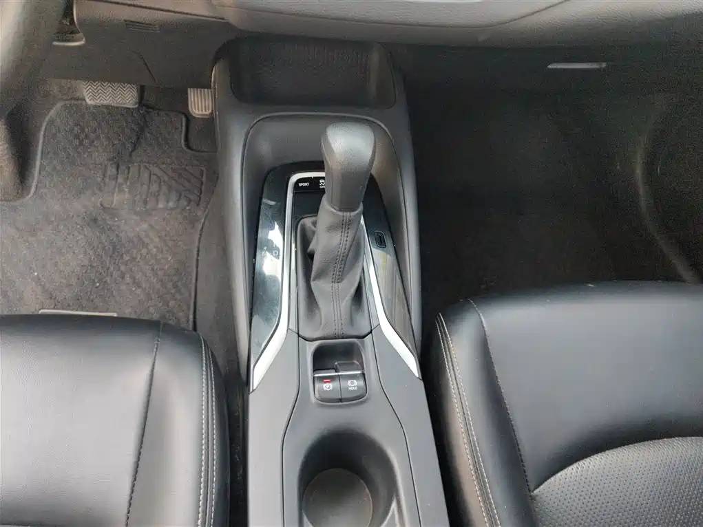 Toyota Corolla 2021 1.2T S-CVT Elite Edition фото 7