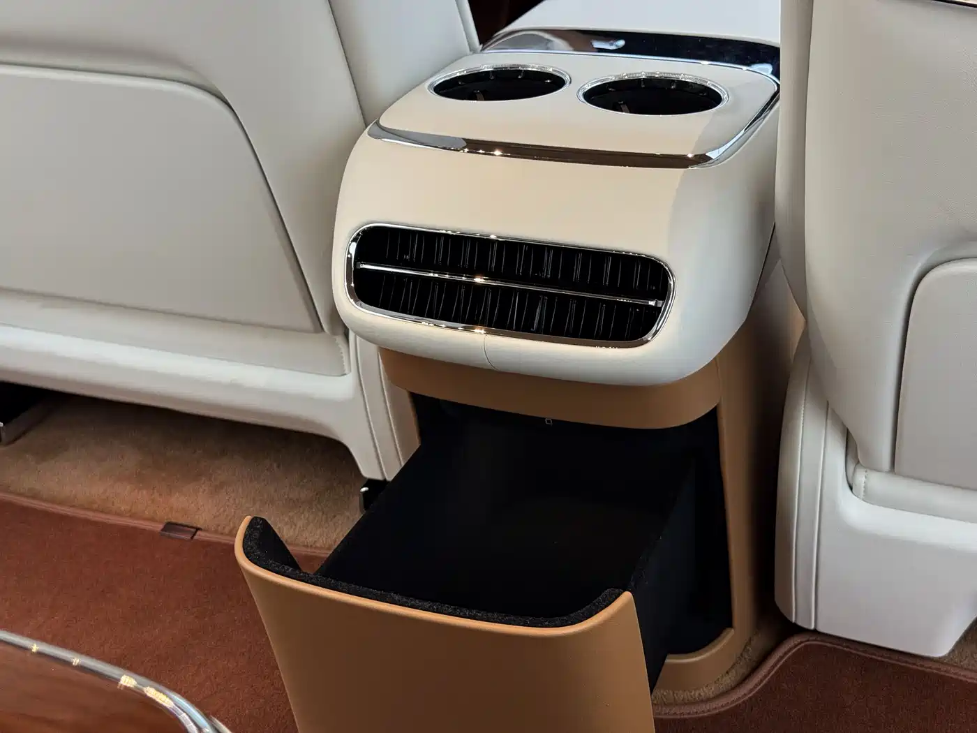 Zunjie S800 2025 Model Pure Electric Starlight Premium Edition 5-Seater фото 27