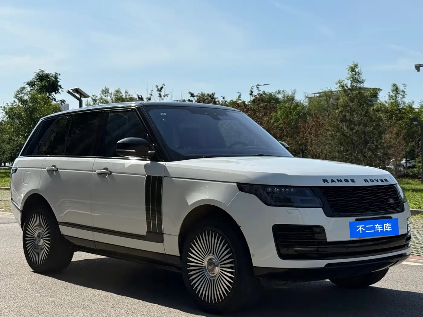 Land Rover Range Rover 2017 3.0 SC V6 Vogue фото 3