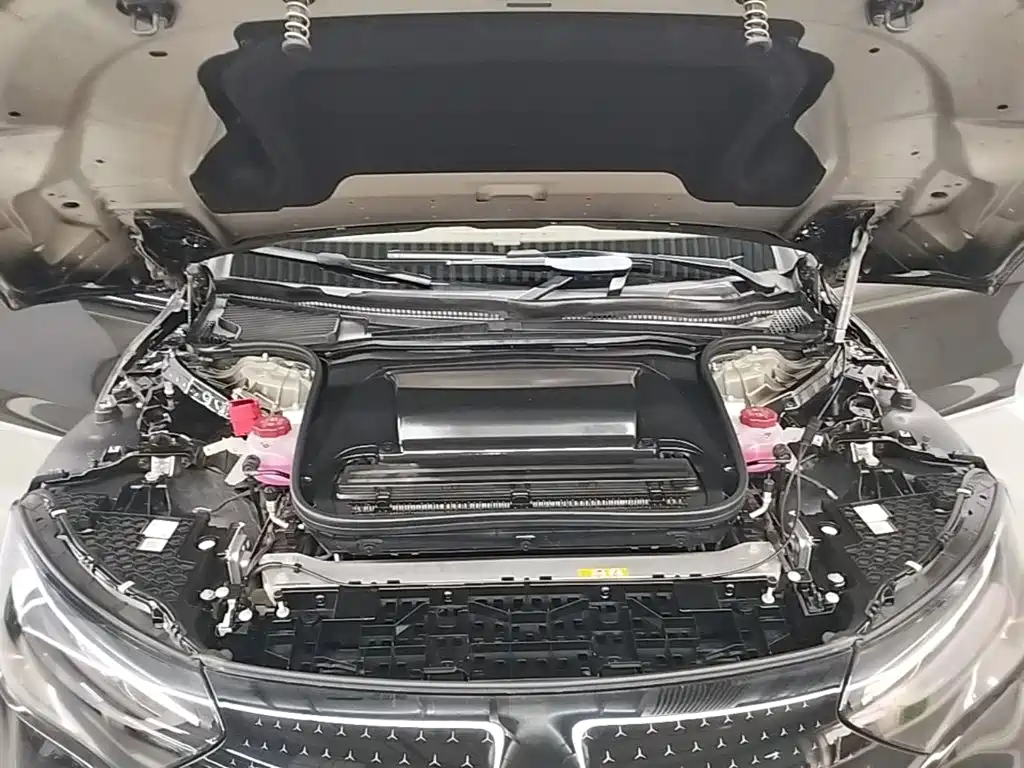 Mercedes-Benz EQE 2025 2025 500 4MATIC Pioneer