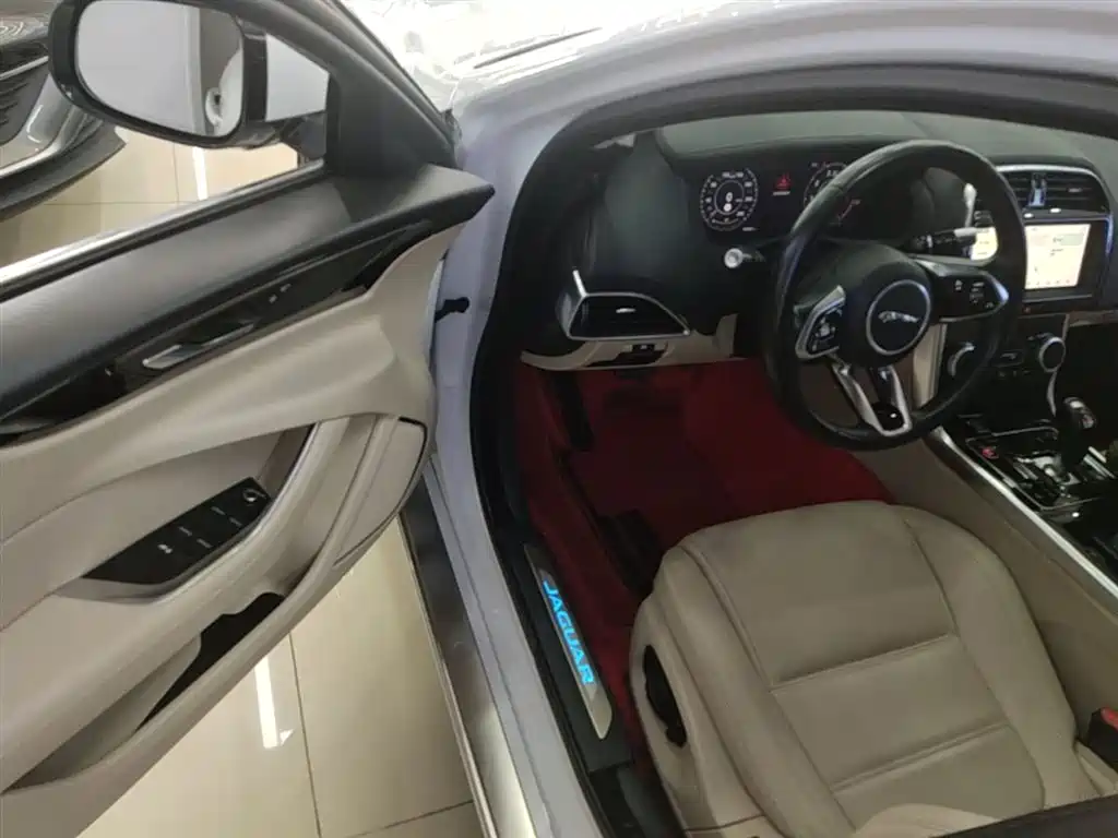 JAGUAR XEL