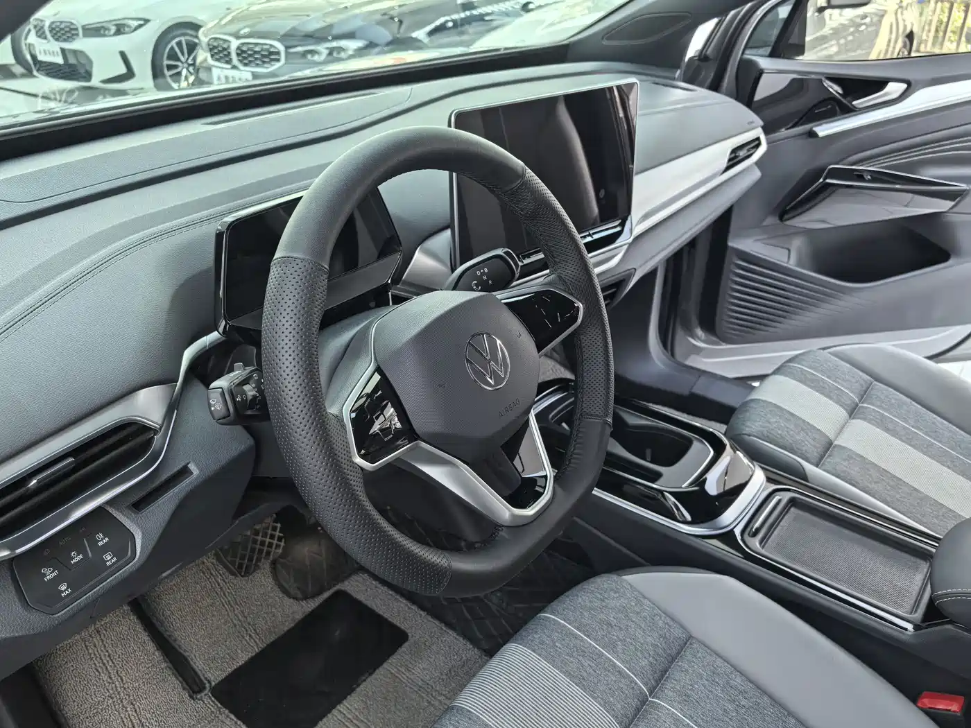 VOLKSWAGEN ID.4 CROZZ