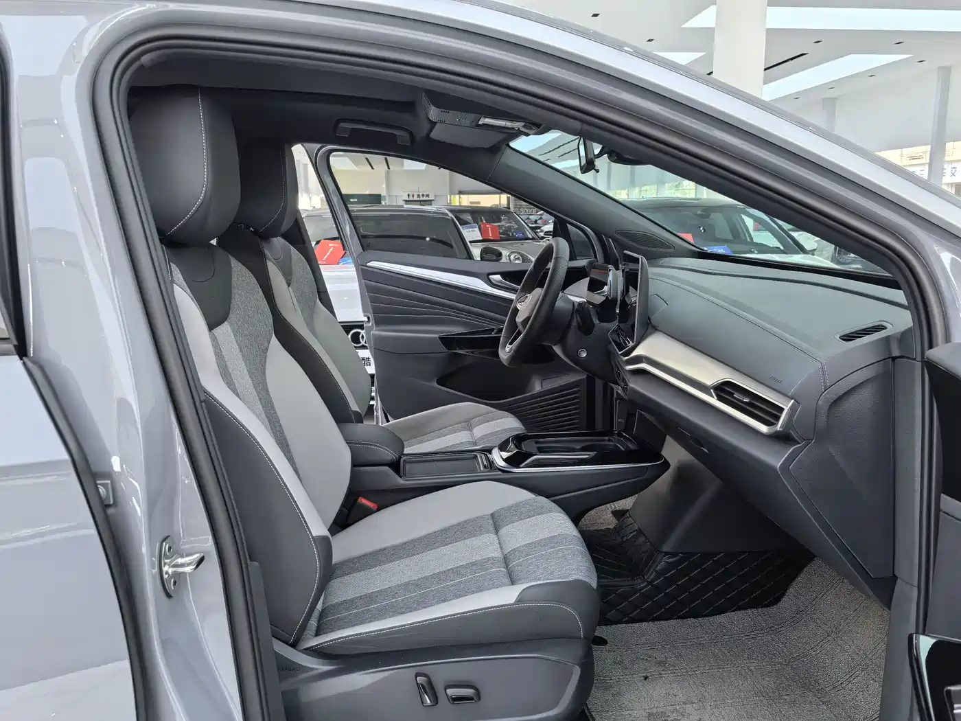 VOLKSWAGEN ID.4 CROZZ