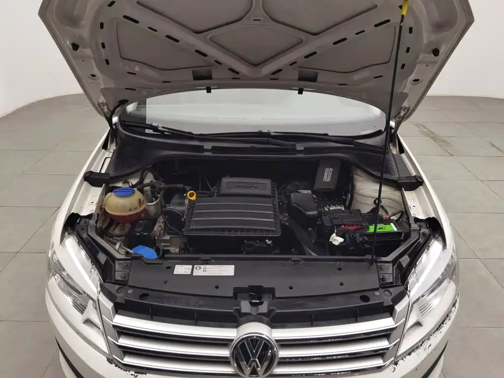 صورة 6 - Volkswagen Santana