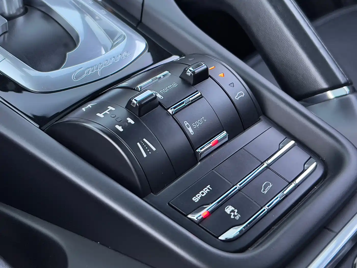 Porsche Cayenne 2011 Cayenne 3.0T фото 19