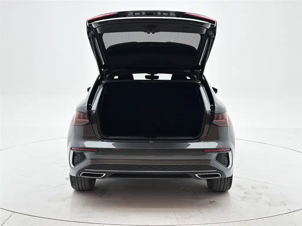 Audi A3 2024 Model Sportback 35 TFSI Fashion Sport фото 8