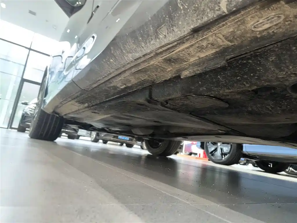 Volkswagen Tiguan L 2024 PRO 330TSI 2WD R-Line Smart Edition фото 22