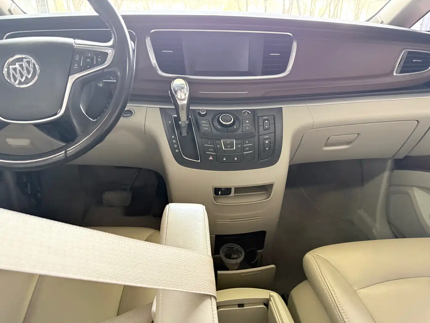 Buick GL8 2018 28T Luxury Model China VI фото 16