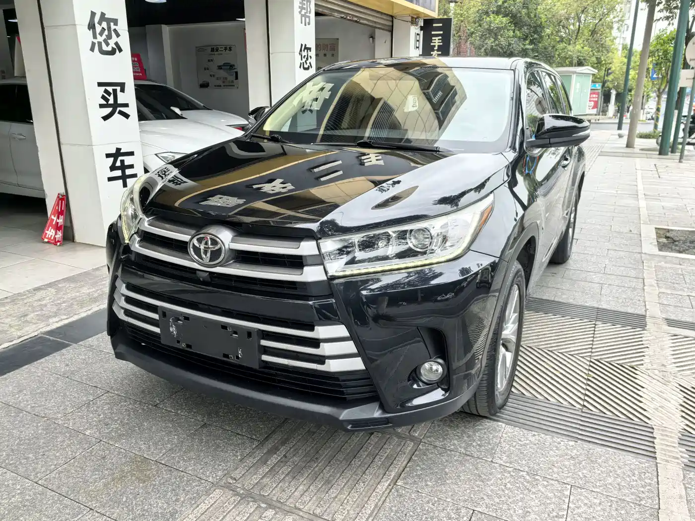 Toyota Highlander 2018 2.0T 4WD Elite 7-seater (China V) фото 4
