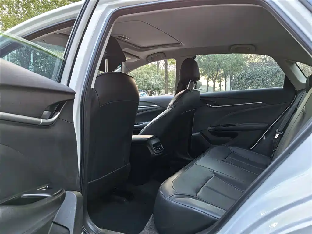 Buick Excelle 2021 Facelift 1.3T Auto Mild Hybrid Elite фото 25