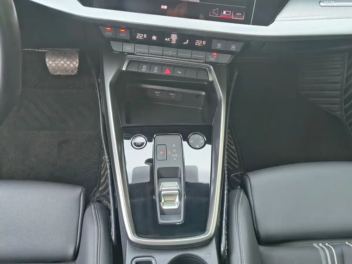 Audi A3 2021 A3L Limousine 35 TFSI Fashion Sport фото 14