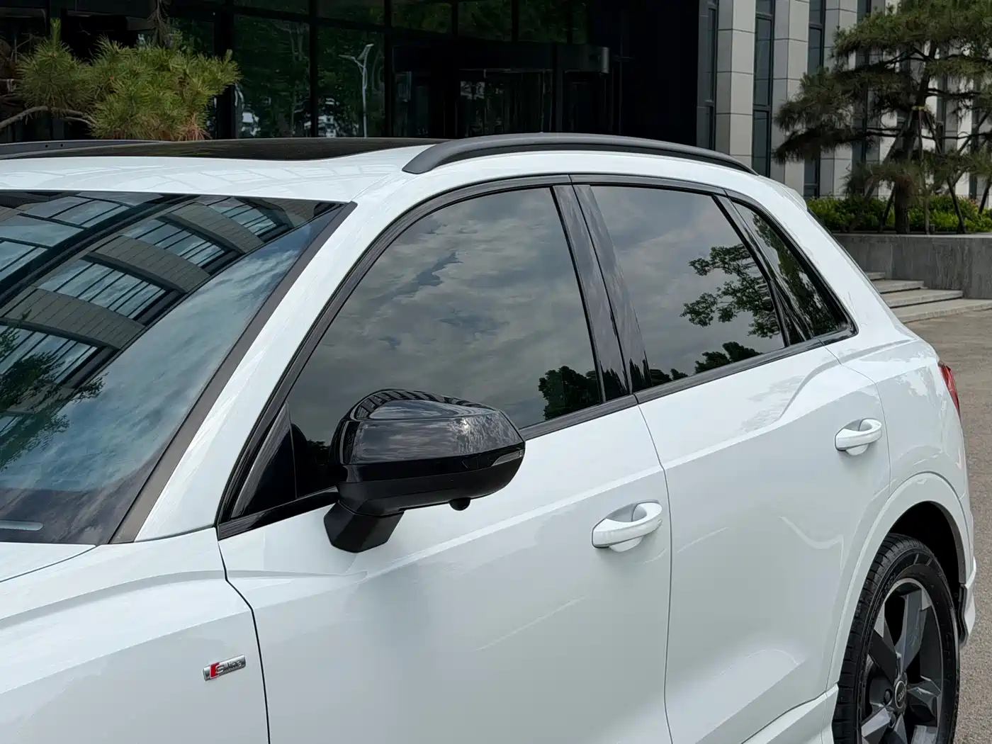 Audi Q3 2023 35 TFSI Fashion Dynamic (1.4T) фото 14