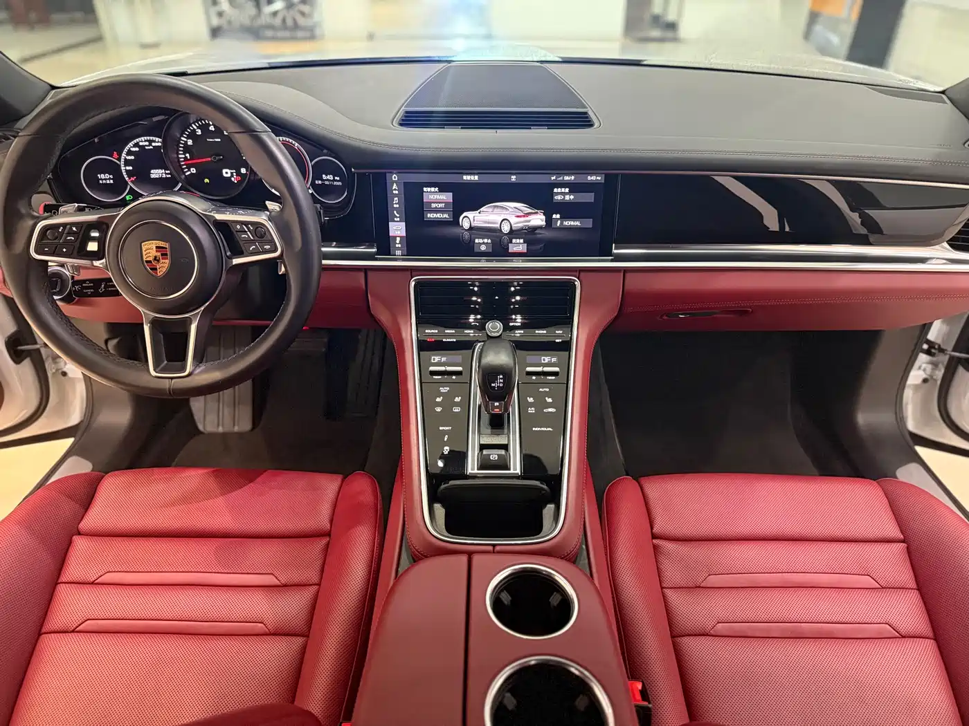 Porsche Panamera 2019 Panamera 2.9T фото 17