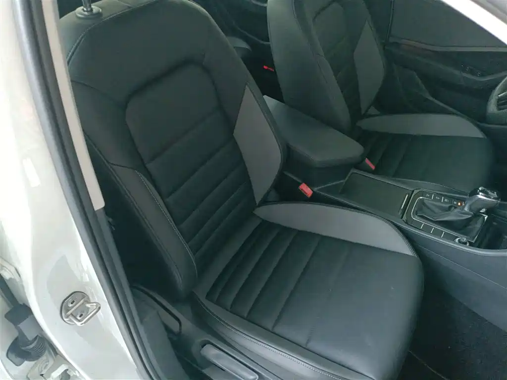 Volkswagen Sagitar 2020 200TSI DSG Comfort China VI фото 25