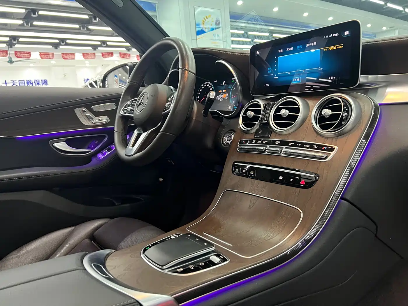 Mercedes-Benz GLC 2022 Facelift II GLC 260 L 4MATIC Luxury фото 10