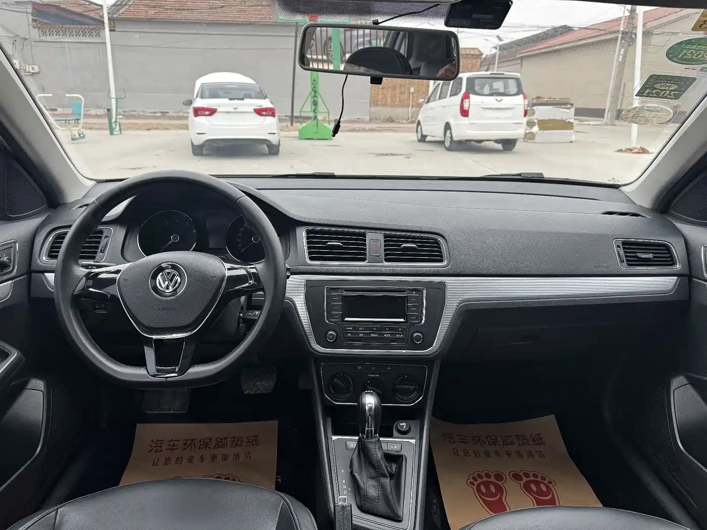 Volkswagen Lavida Tour 2015 230TSI DSG Comfort Edition фото 7