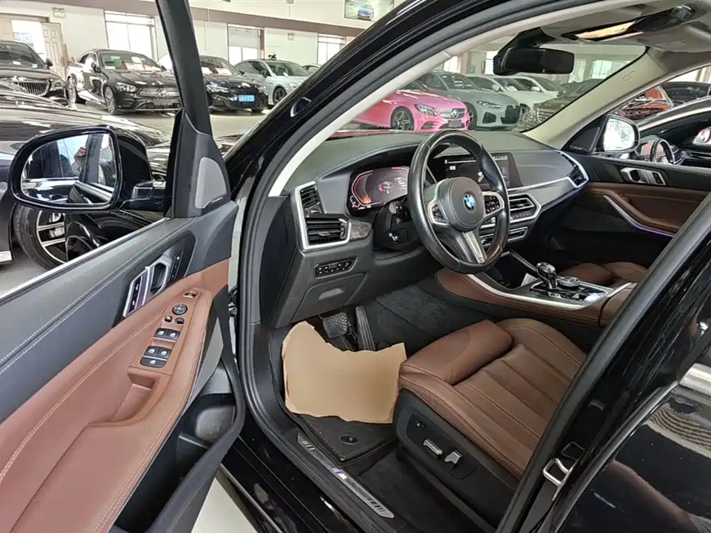 BMW X5 (IMPORTED)
