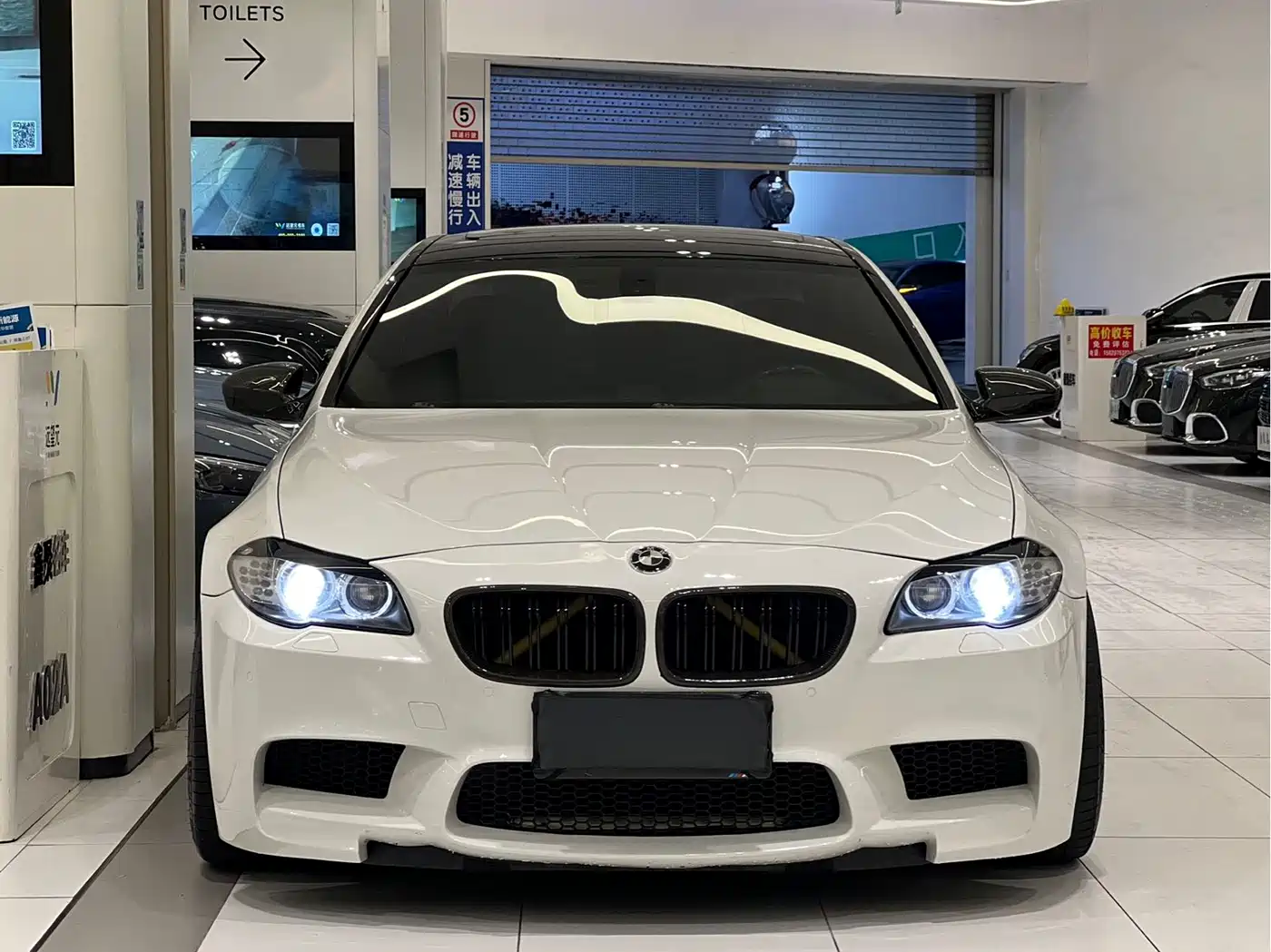BMW M5 2012 M5 фото 2