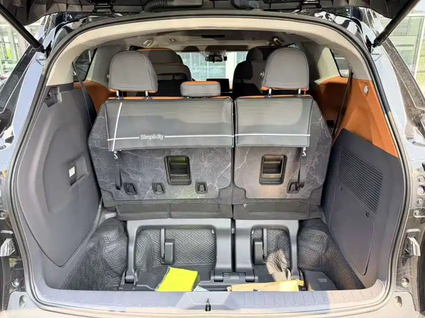 Toyota Sienna 2025 2024 2.5L Hybrid Comfort Edition
