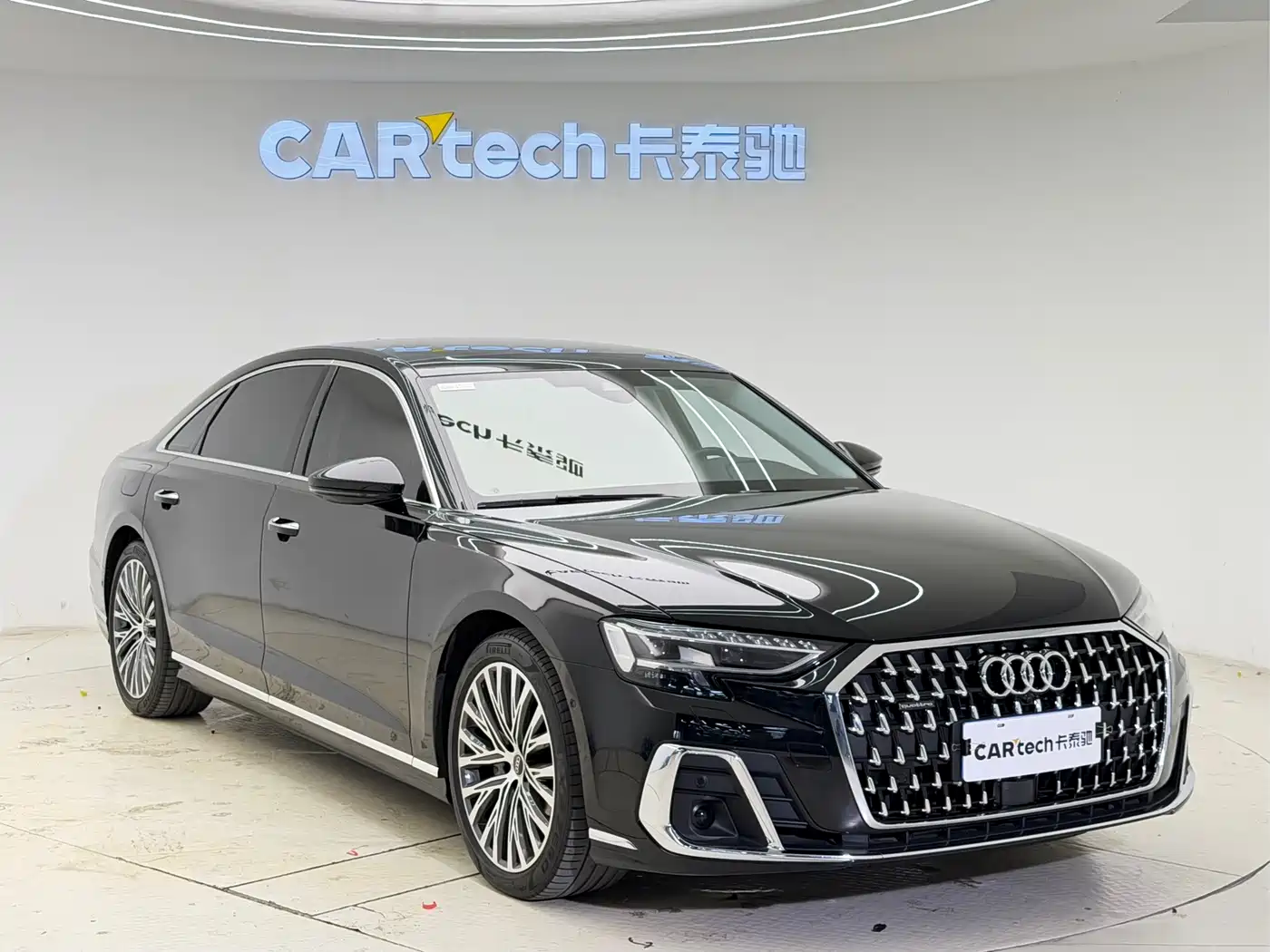 Audi A8 2024 Model A8L 50 TFSI quattro Premium Selection фото 3