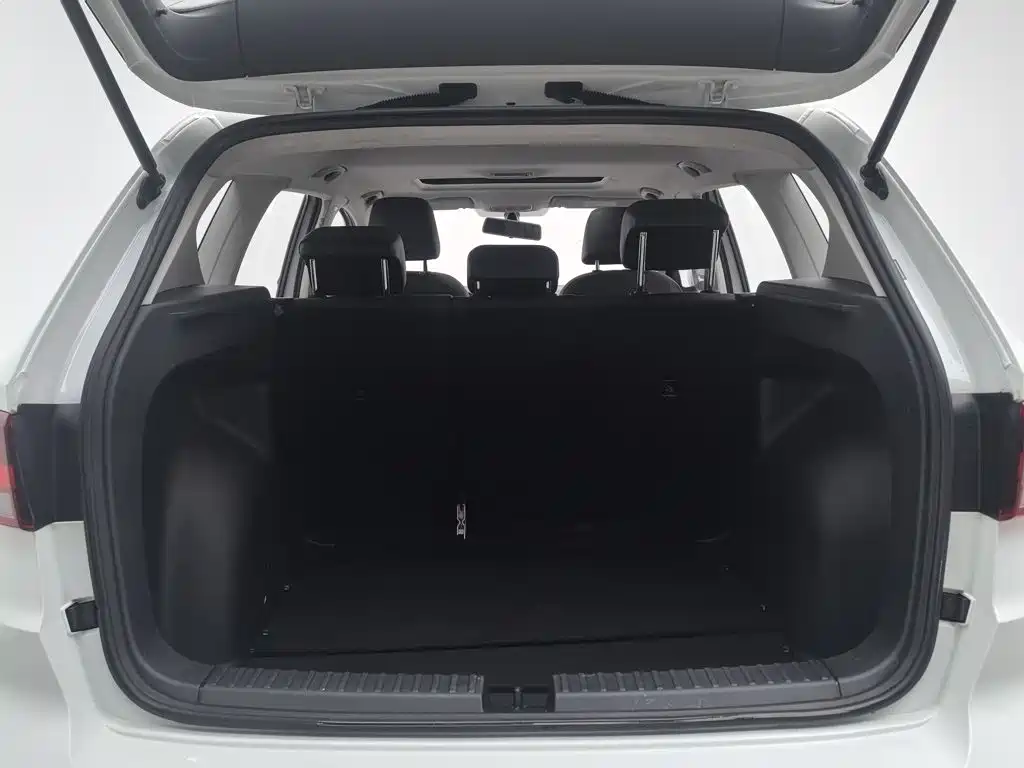 Фото 16 - Jetta VS5