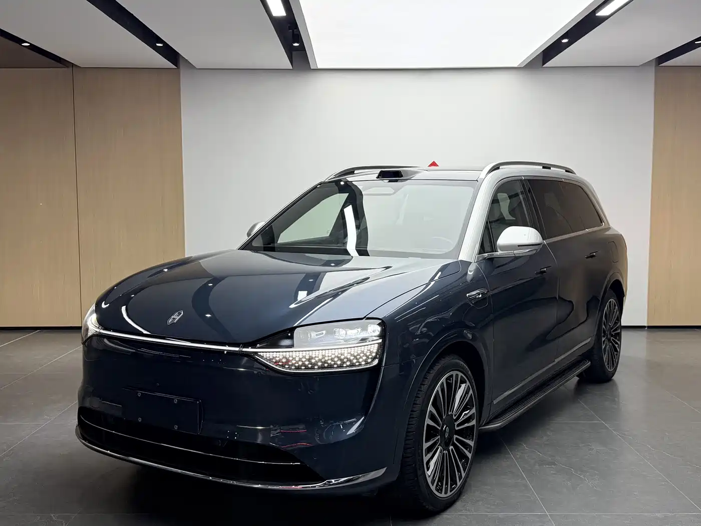 AITO Wenjie AITO M9 2024 Extended Range Ultra 42kWh 6-Seater