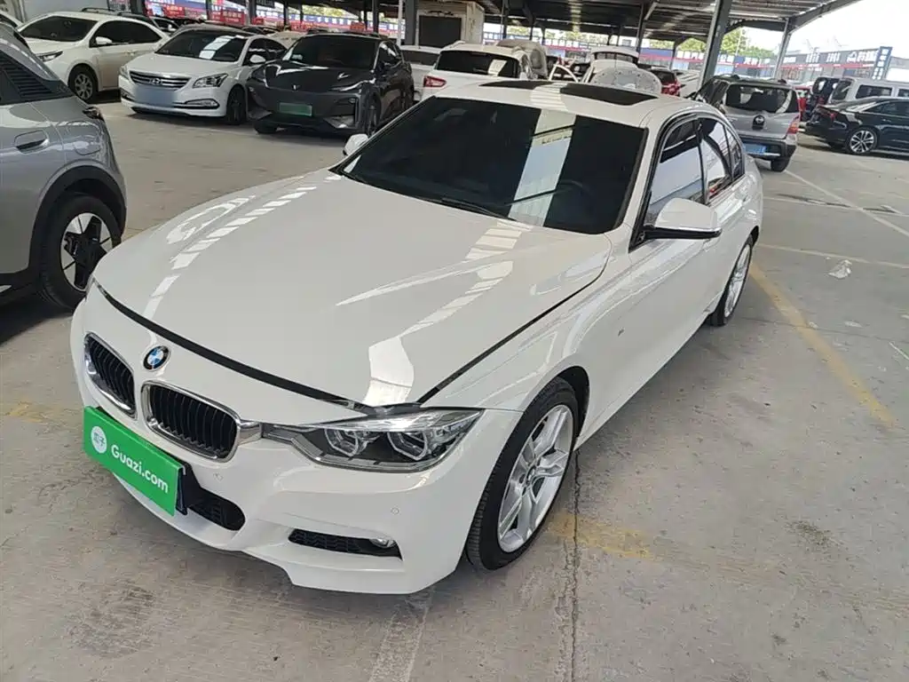 BMW 3 Series 2017 320i M Sport фото 2