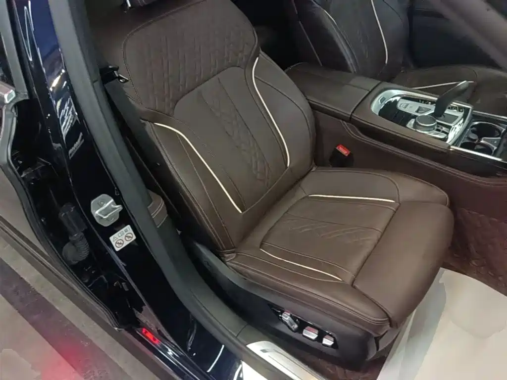 BMW 7 Series 2019 Facelift 730Li M Sport Package фото 25
