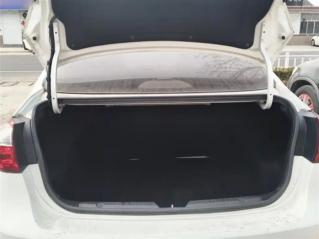 Kia K3 2016 1.6L Automatic GL фото 19