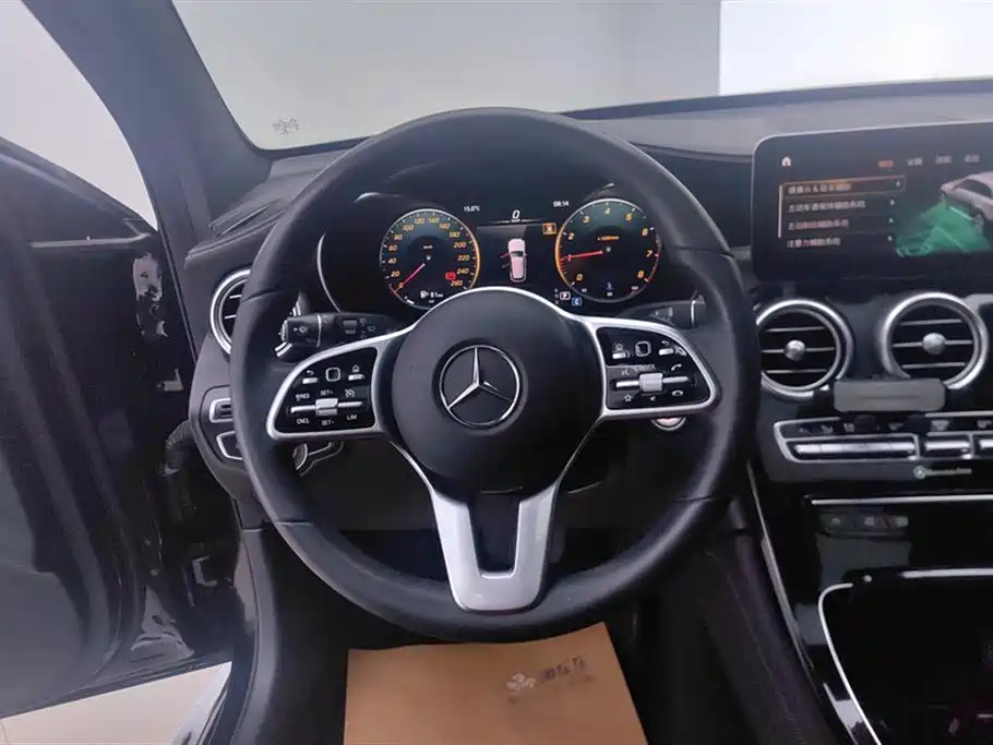Mercedes-Benz GLC 2020 Facelift GLC 300 L 4MATIC Dynamic фото 15