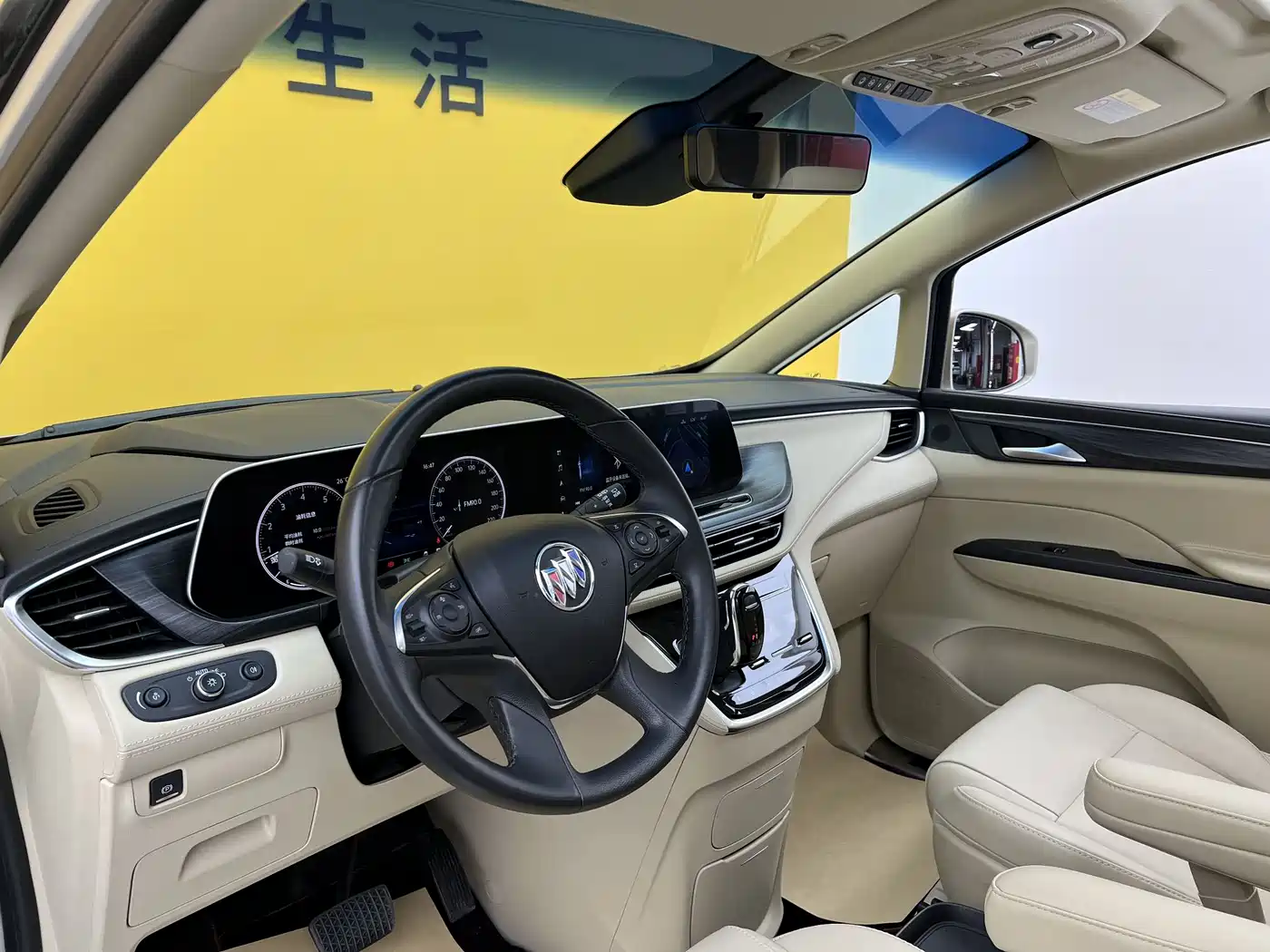 Buick GL8 2023 ES Landmaster Exclusive фото 10
