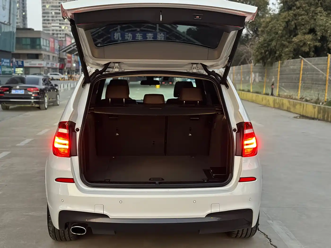 BMW X3 (Import) 2016 Model xDrive20i M Sport фото 7