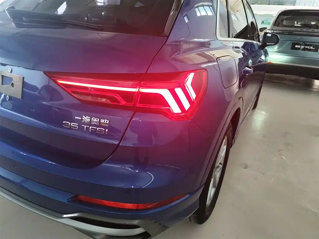 Audi Q3 2019 35 TFSI Progressive Sport фото 8