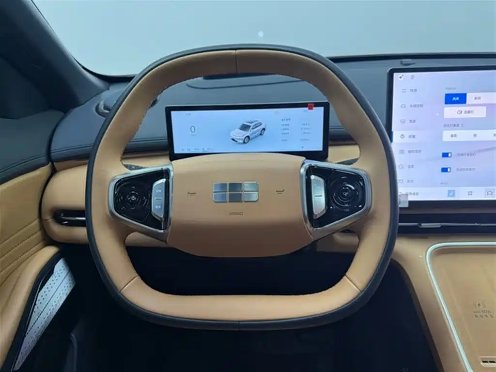 Geely Galaxy Galaxy Starship 7 EM-i 2025 Model 120km Explorer+ Edition фото 17