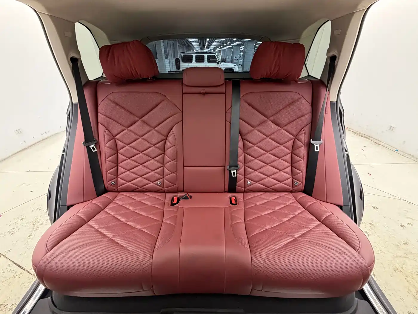 BMW X5 2023 xDrive 30Li Premium M Sport Package фото 11